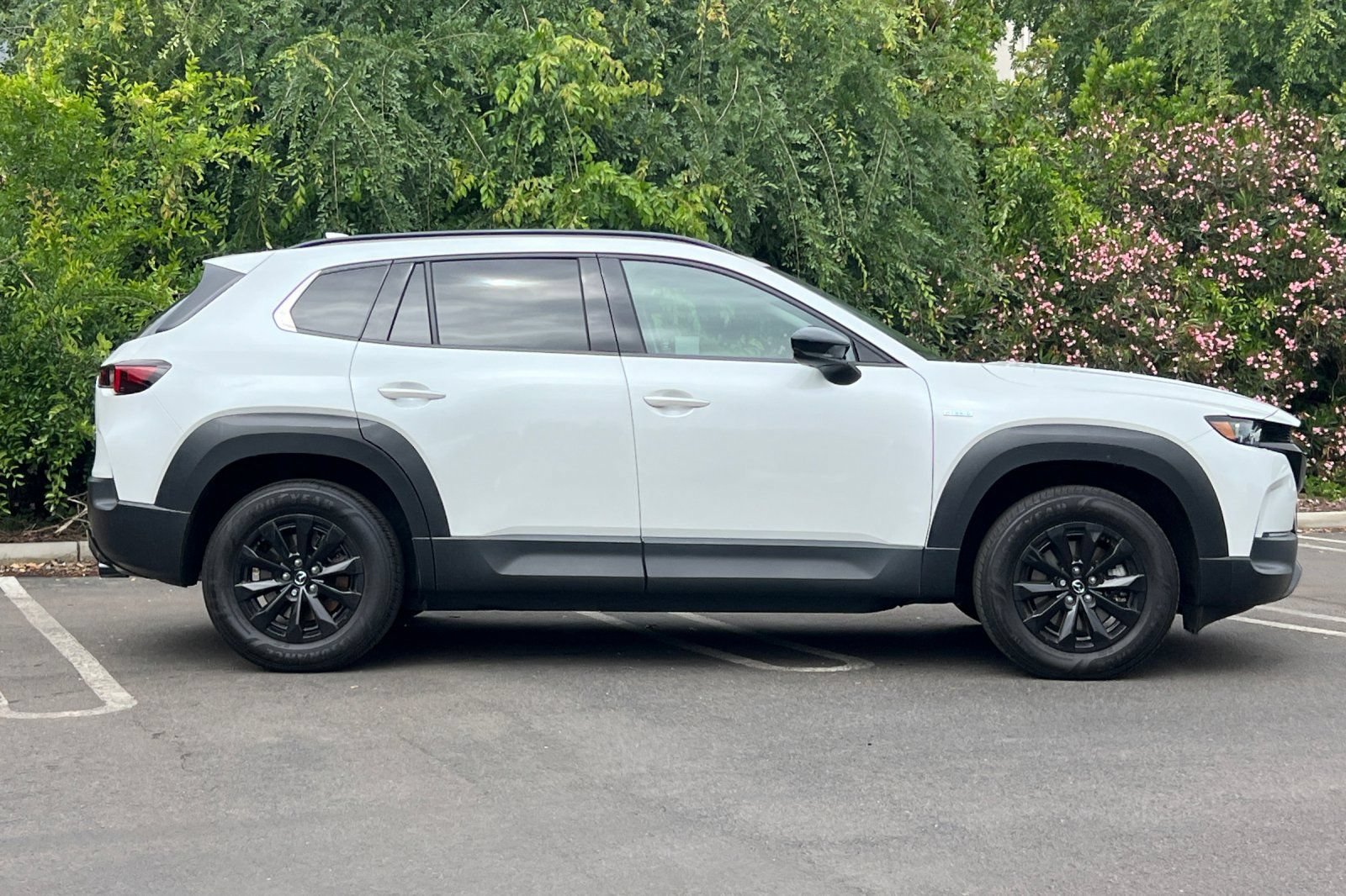 Certified 2025 MAZDA CX-50 AWD 2.5 Hybrid w/ Weather Package image 3