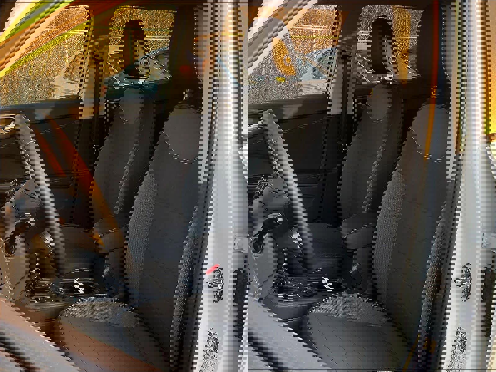 New 2026 Volkswagen Taos SE image 11