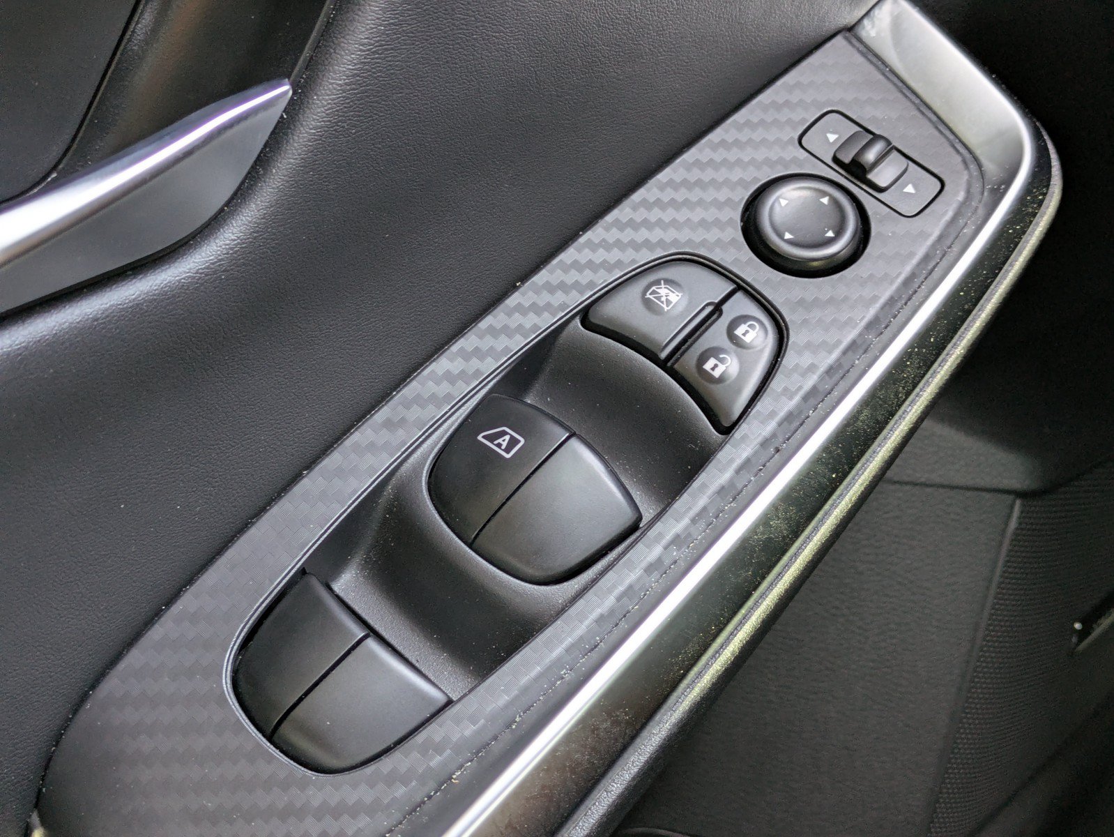 Used 2022 Nissan Sentra SR w/ SR Premium Package FWD image 18