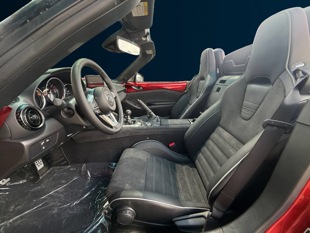 New 2026 MAZDA MX-5 Miata Club w/ Interior Package RWD image 10
