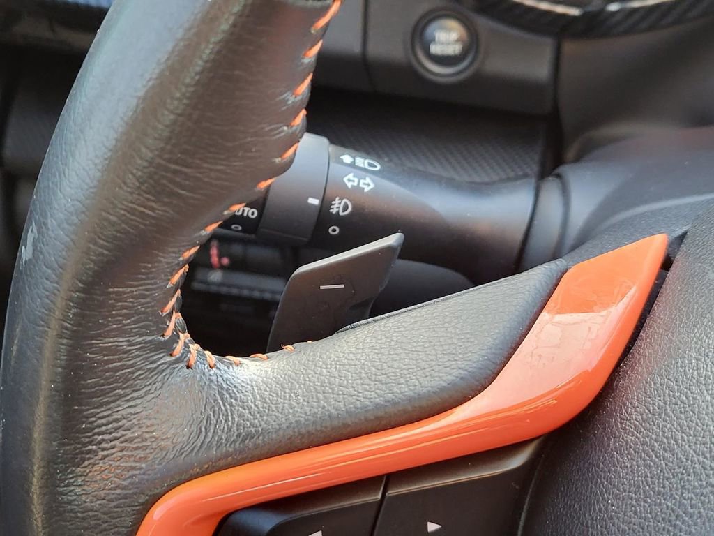 Used 2020 Subaru Crosstrek 2.0i Premium w/ Moonroof Package 1 image 27