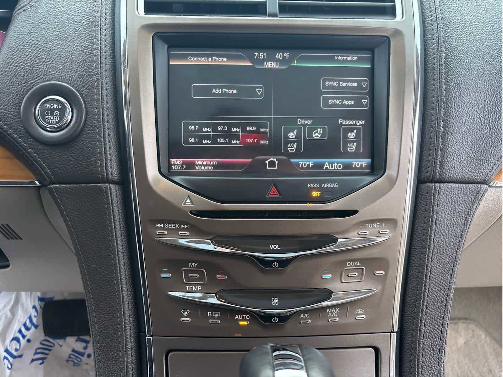 Used 2011 Lincoln MKX AWD w/ 101A Rapid Spec Order Code image 23