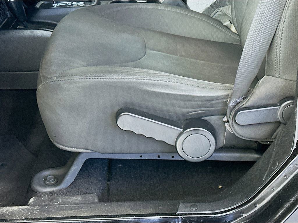 Used 2015 Jeep Wrangler Unlimited Sport w/ Quick Order Package 24S AWD/4WD image 21