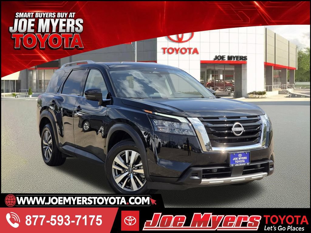 Used 2025 Nissan Pathfinder SL