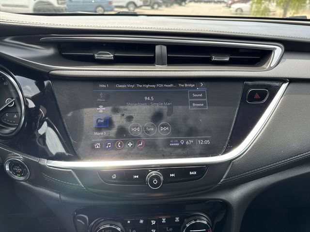 Used 2022 Buick Encore GX Essence w/ Experience Buick Package AWD/4WD image 13