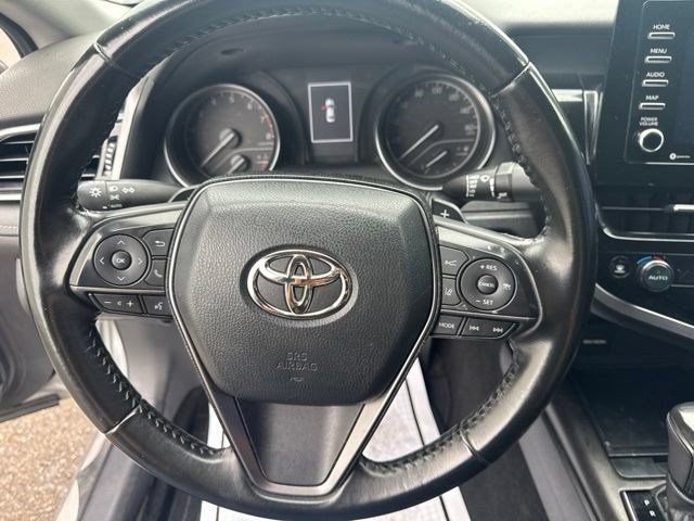 Used 2023 Toyota Camry SE FWD image 18