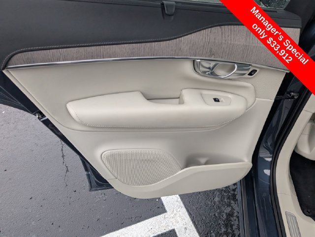 Used 2023 Volvo XC90 B6 Ultimate w/ Protection Package Premier AWD/4WD image 11