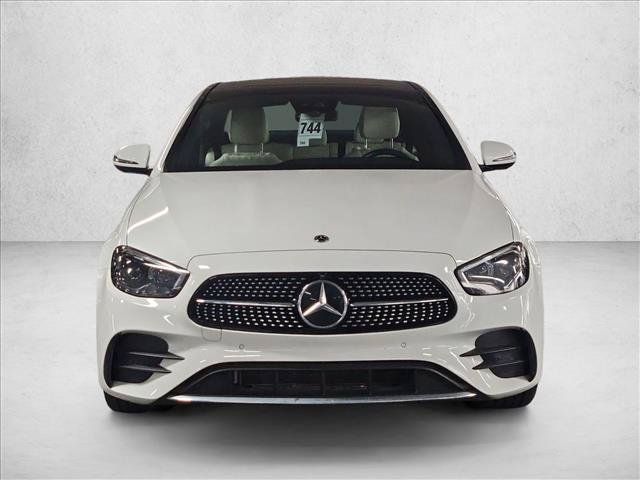 Used 2023 Mercedes-Benz E 350 4MATIC Sedan image 2