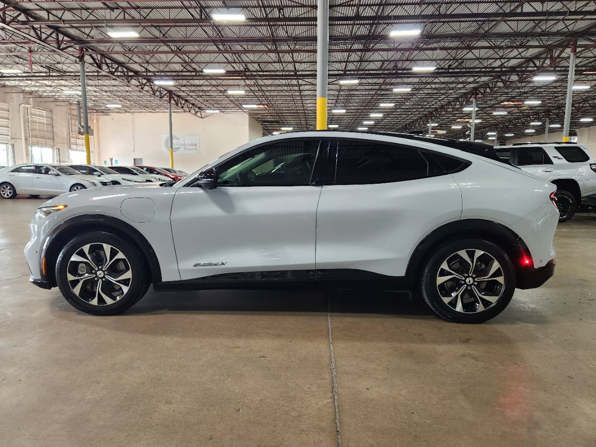 Used 2021 Ford Mustang Mach-E Premium RWD image 7