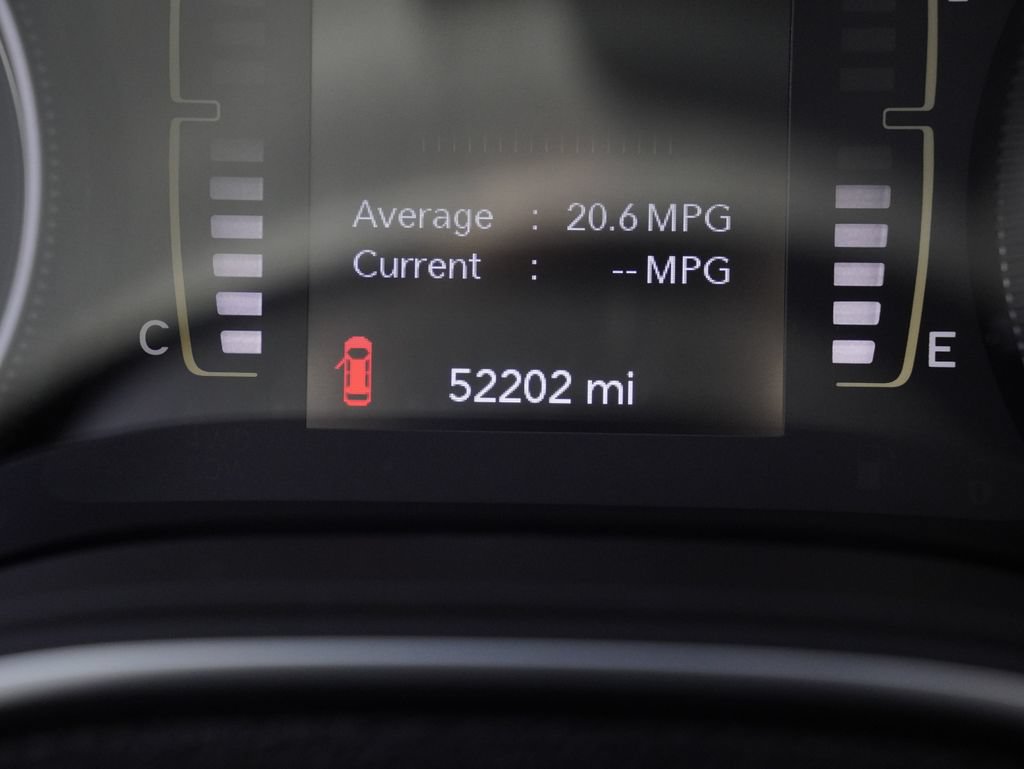 Used 2022 Jeep Cherokee Latitude AWD/4WD image 12