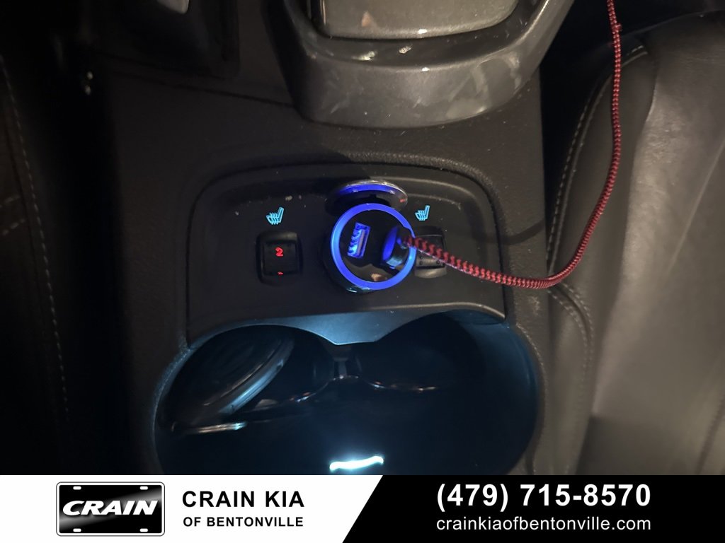 Used 2012 Ford Focus Titanium image 22