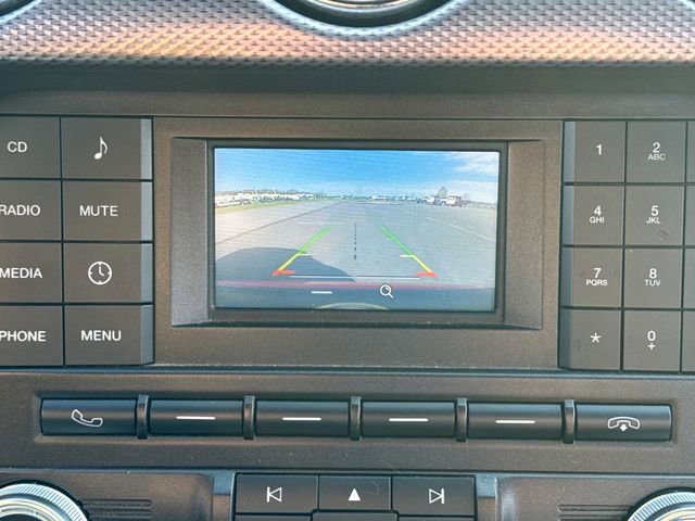 Used 2016 Ford Mustang Coupe RWD image 25