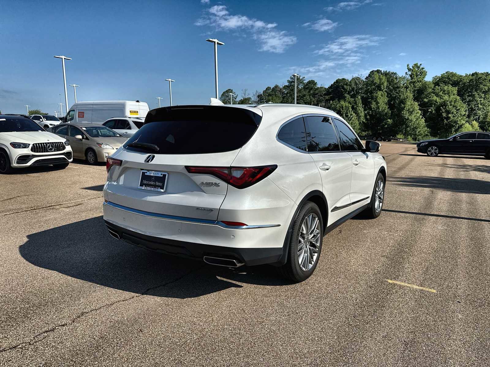 Used 2022 Acura MDX SH-AWD w/ Advance Package image 8