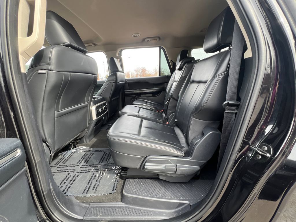 Used 2024 Ford Expedition Max XLT image 35