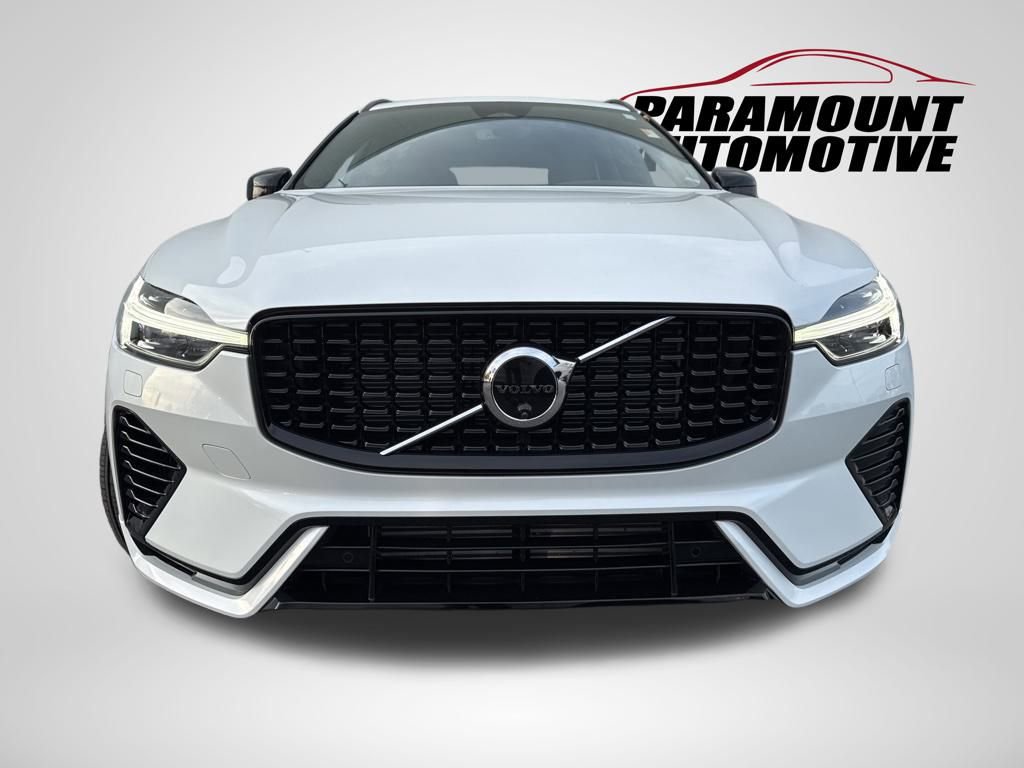 Used 2024 Volvo XC60 T8 Plus w/ Protection Package Premier image 2