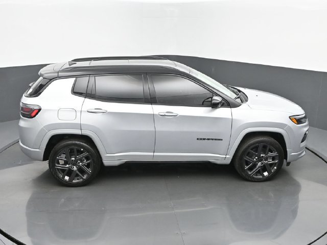 New 2025 Jeep Compass Limited w/ Driver Assist Group I AWD/4WD image 43
