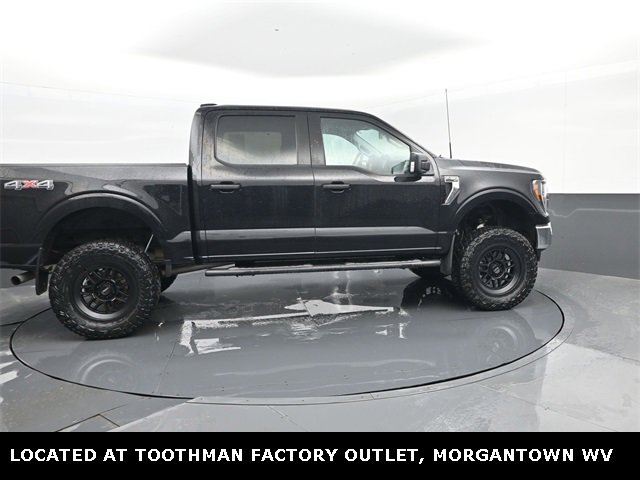 Used 2023 Ford F150 XLT w/ Trailer Tow Package image 4