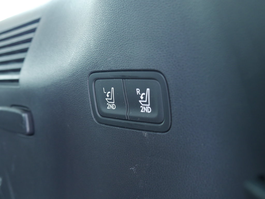 Used 2025 Hyundai Santa Fe SEL AWD/4WD image 20