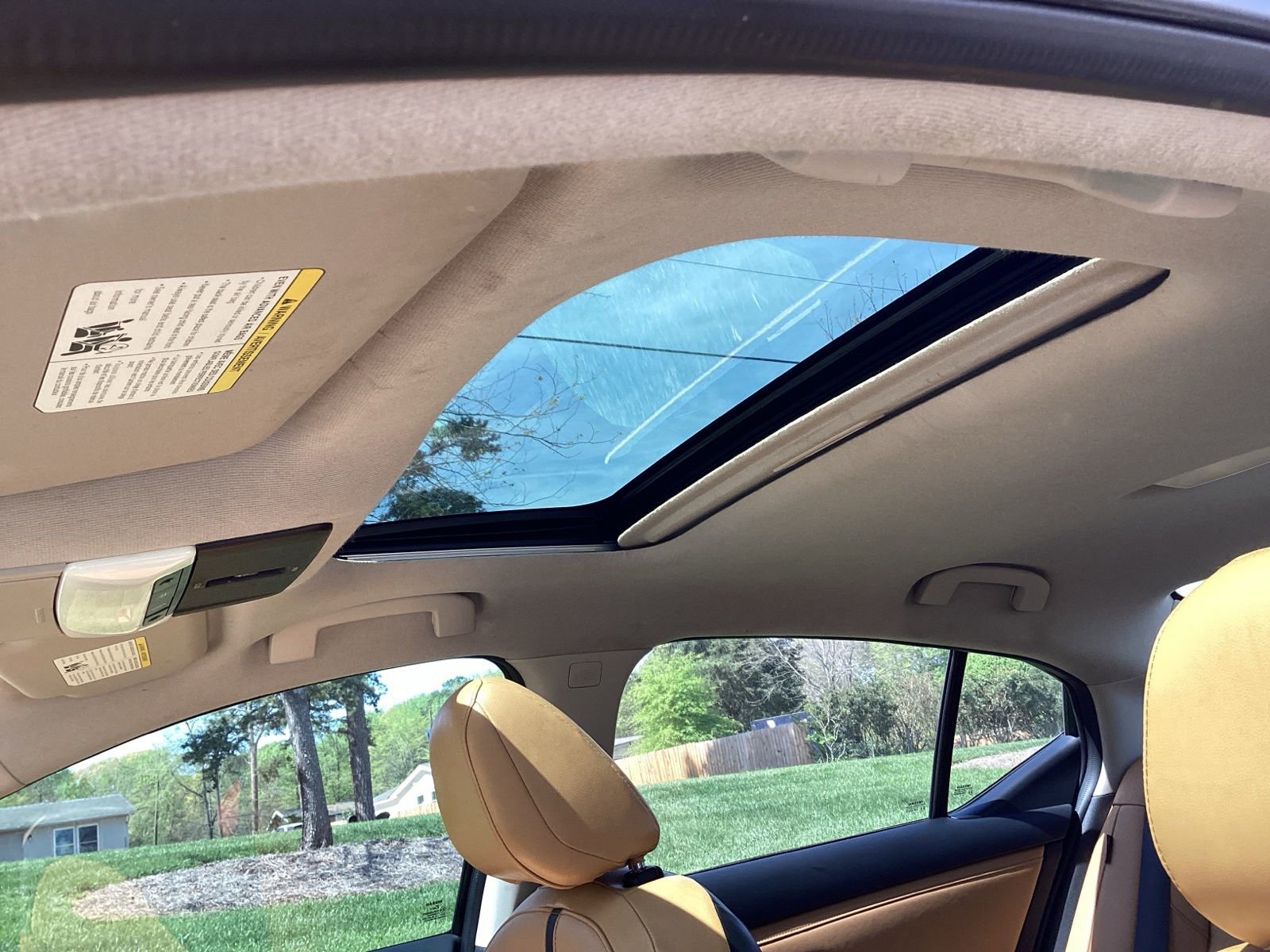 Used 2020 Nissan Sentra SV w/ SV Premium Package image 7