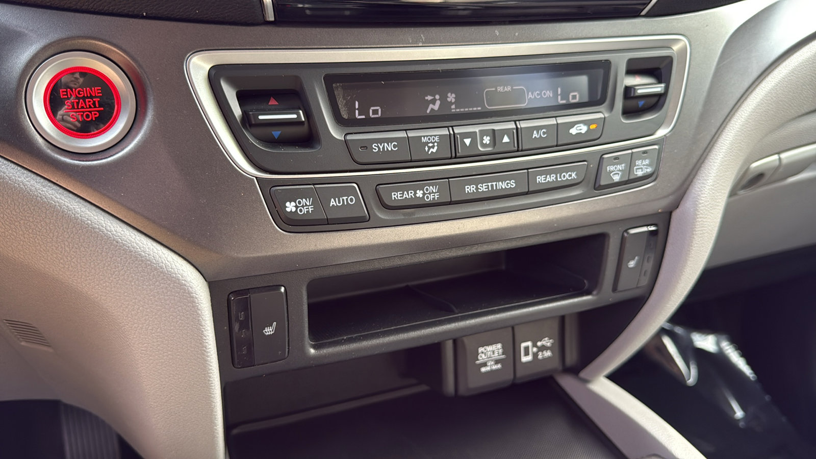 Used 2021 Honda Pilot EX image 22