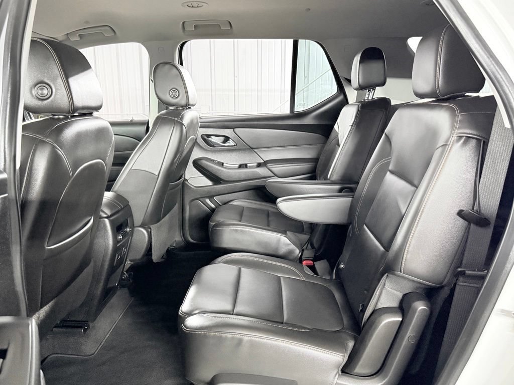 Used 2020 Chevrolet Traverse RS FWD image 20