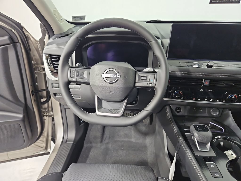 New 2026 Nissan Rogue Platinum AWD/4WD image 14