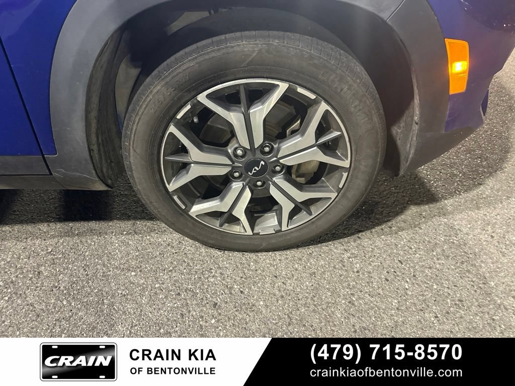 Used 2023 Kia Seltos EX AWD/4WD image 8