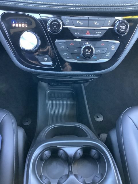 Certified 2023 Chrysler Pacifica Touring-L w/ S Appearance Package AWD/4WD image 29