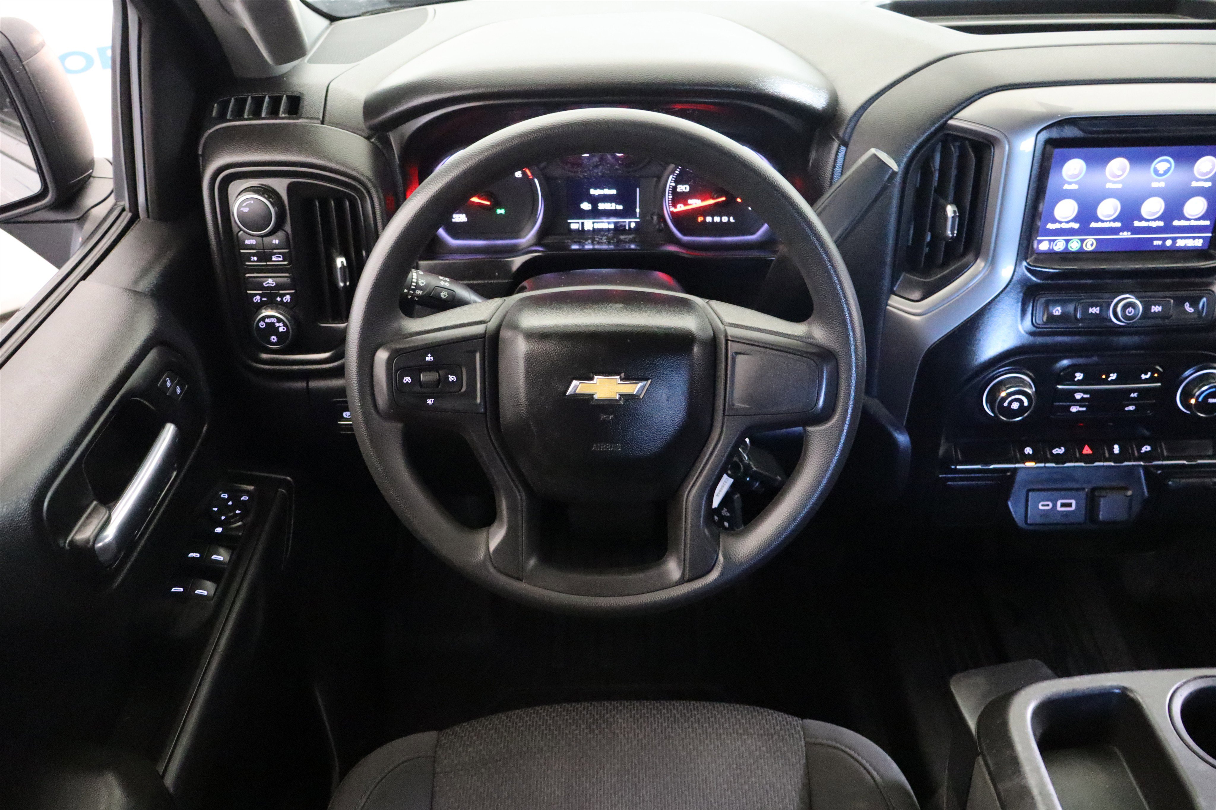 Used 2021 Chevrolet Silverado 1500 Custom image 18