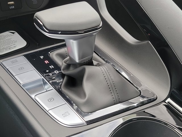 New 2026 Hyundai Elantra Limited FWD image 17