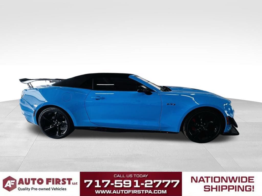 Used 2023 Chevrolet Camaro LT w/ RS Package image 2