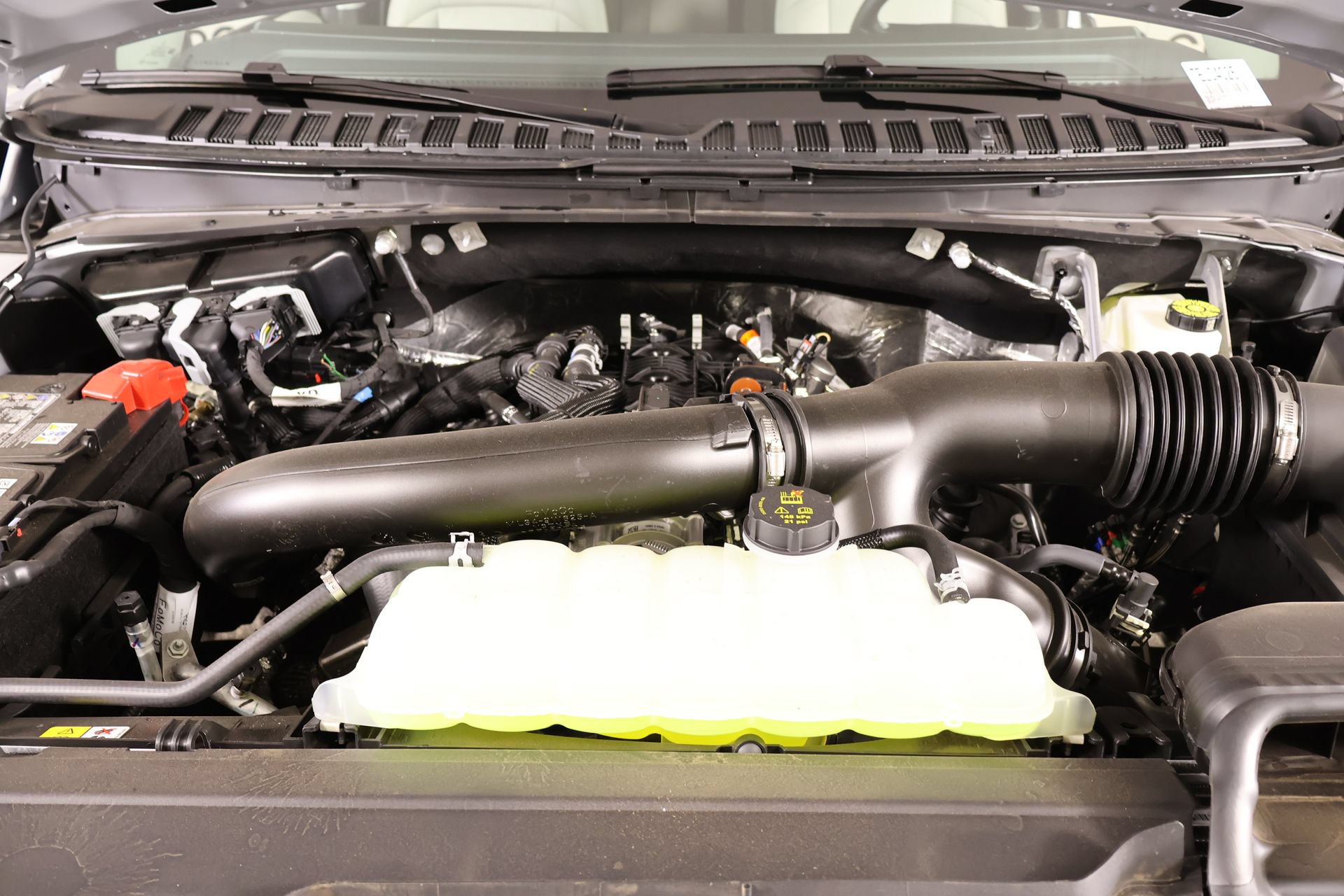 New 2026 Lincoln Navigator Premiere AWD/4WD image 21