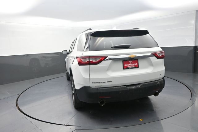 Used 2019 Chevrolet Traverse LT w/ LT Premium Package AWD/4WD image 4