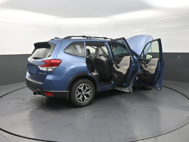 Used 2021 Subaru Forester Premium w/ Popular Package #1 AWD/4WD image 45