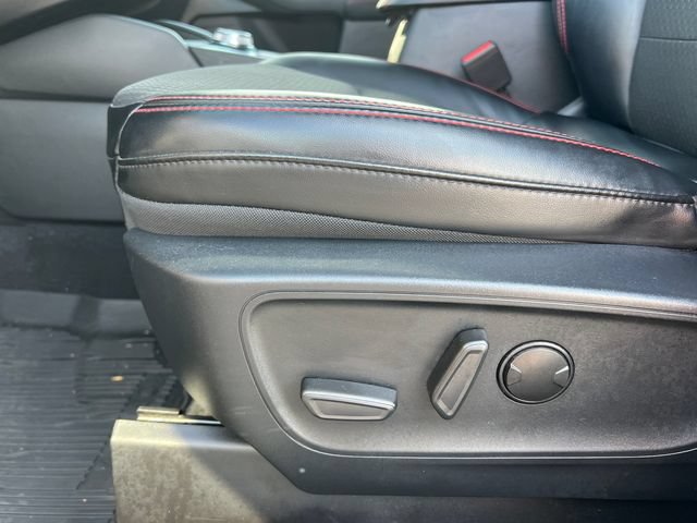 Used 2024 Ford Escape ST-Line Select w/ Tech Pack #2 AWD/4WD image 12