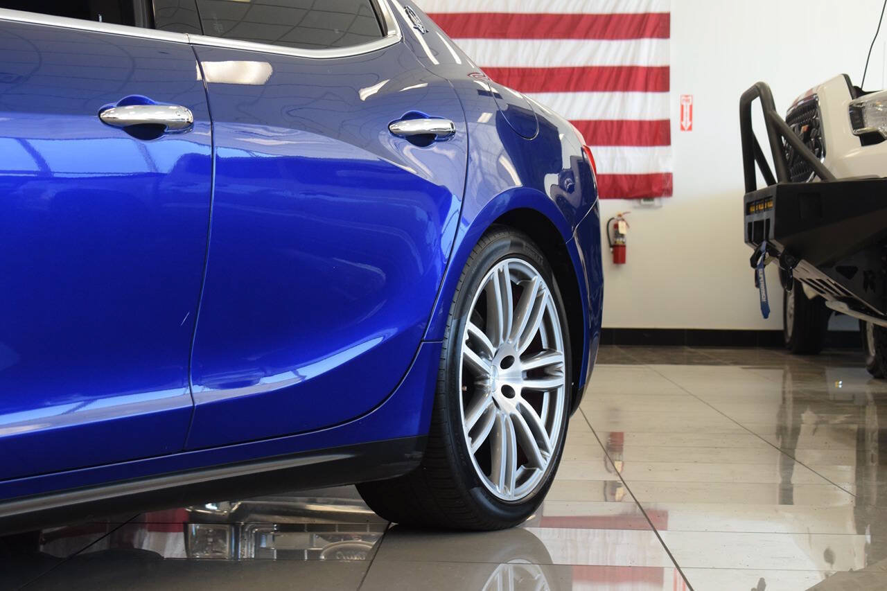 Used 2016 Maserati Ghibli S RWD image 18