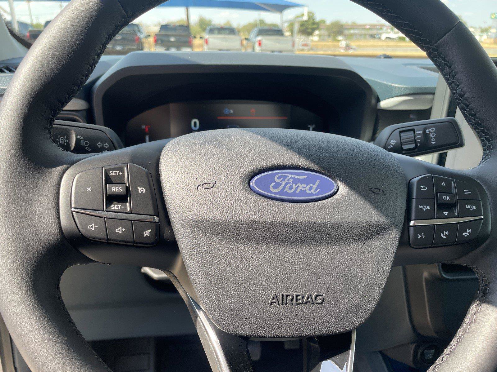 New 2026 Ford Maverick XLT w/ XLT Luxury Package FWD image 16