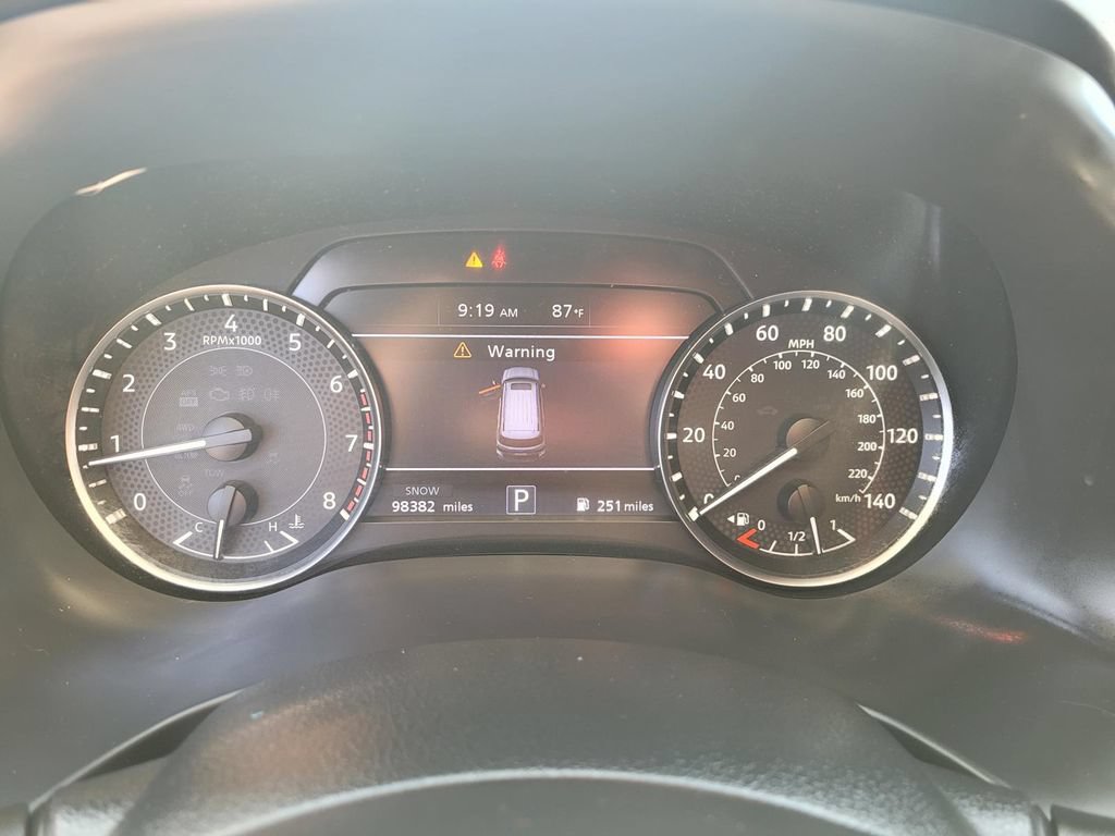 Used 2021 Nissan Armada SL w/ Captain's Chairs Package RWD image 35