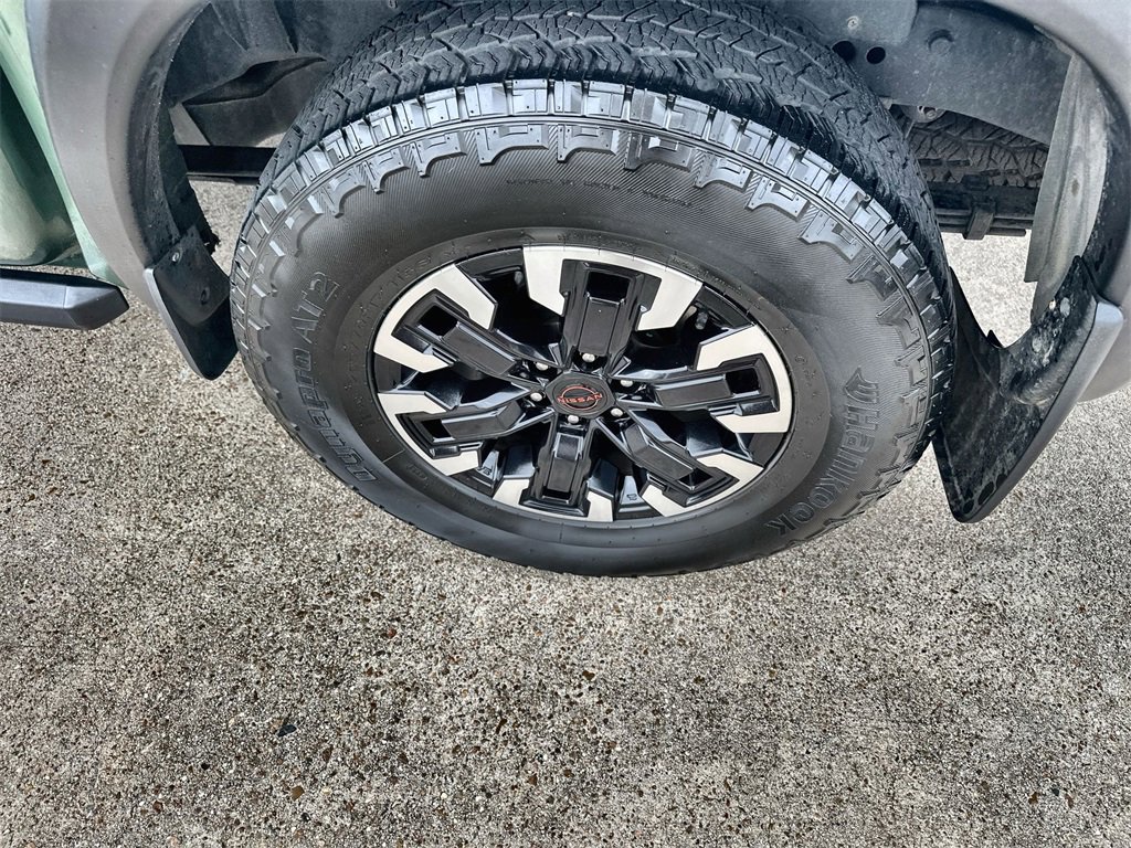 Used 2024 Nissan Frontier Pro-X w/ Pro Convenience Package image 12