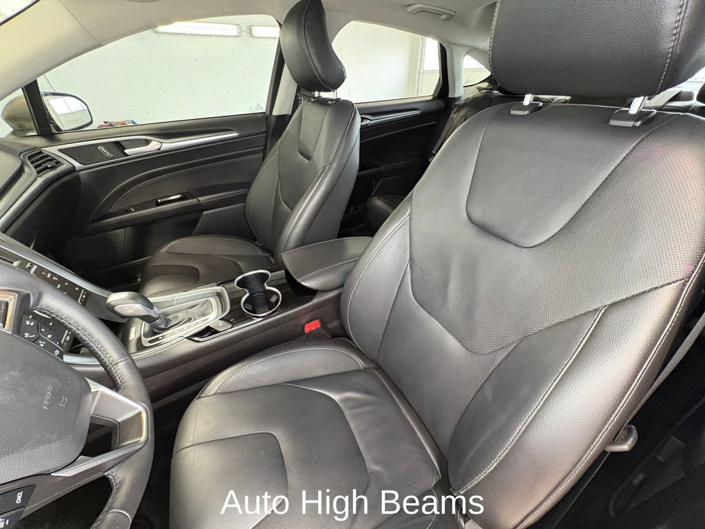 Used 2015 Ford Fusion Titanium FWD image 13