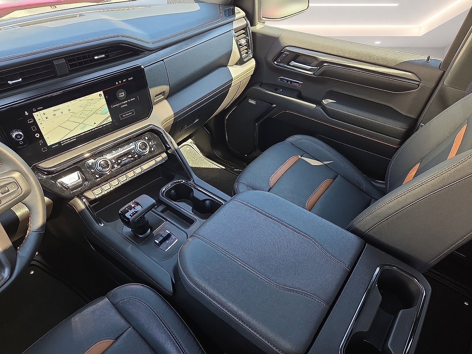 Used 2024 GMC Sierra 1500 AT4 w/ Technology Package AWD/4WD image 19