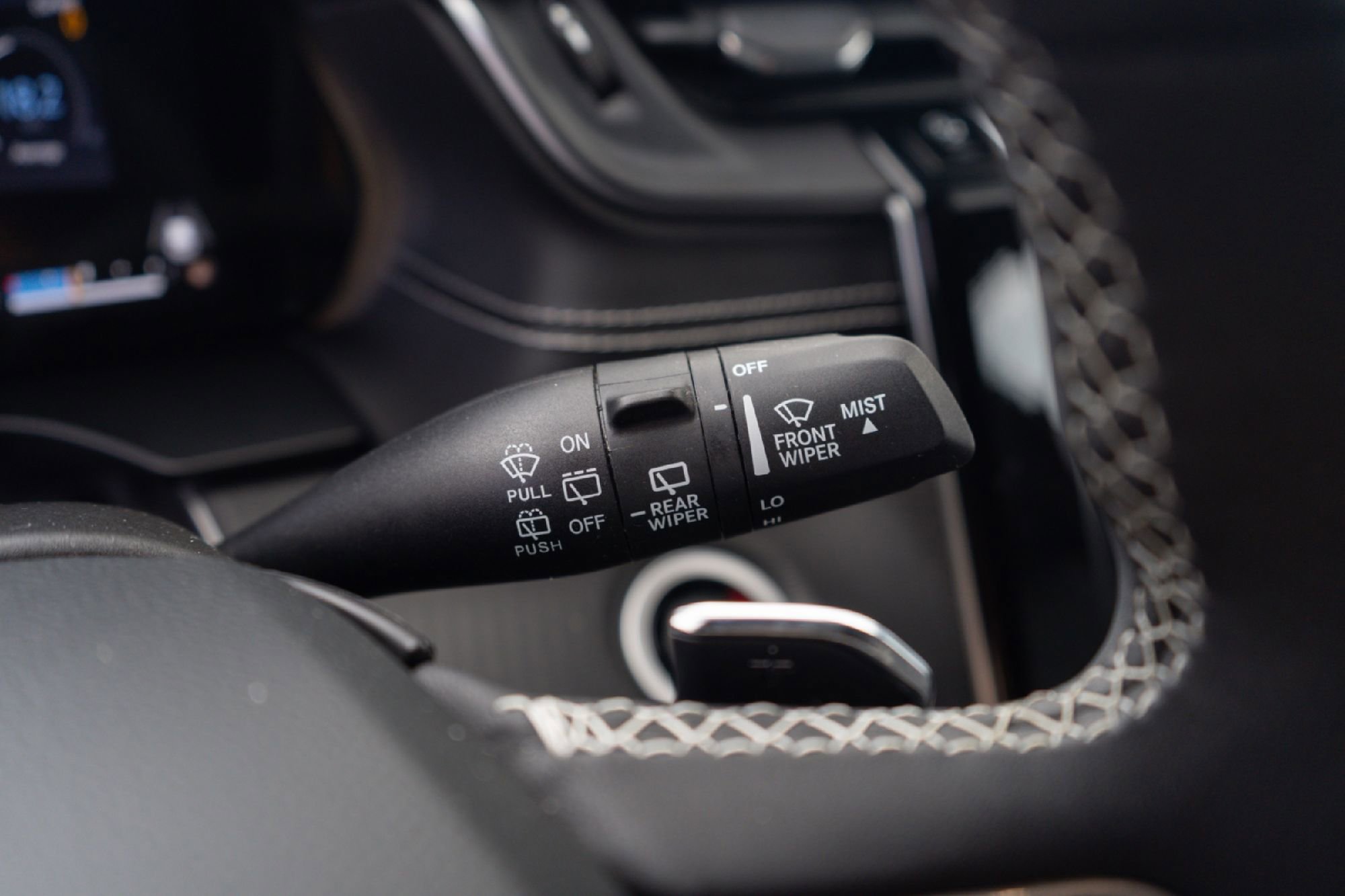 Used 2023 Jeep Grand Cherokee Altitude AWD/4WD image 22