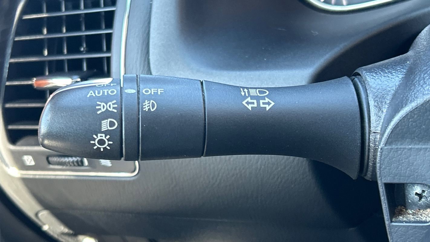 Used 2016 INFINITI QX80 4WD w/ Deluxe Technology Package image 24