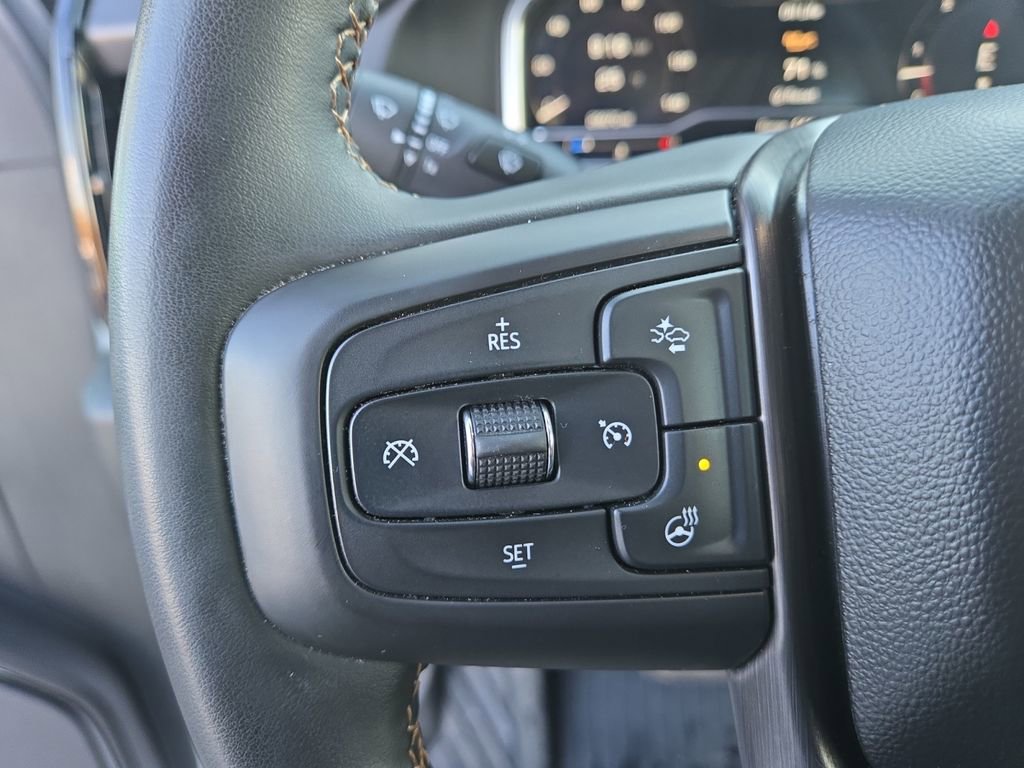 Used 2024 GMC Sierra 3500 AT4 w/ AT4 Preferred Package image 17