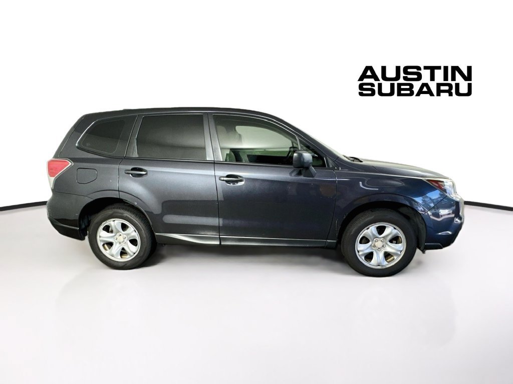 Used 2018 Subaru Forester 2.5i AWD/4WD image 8