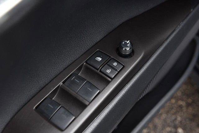 Used 2024 Toyota Camry SE image 9