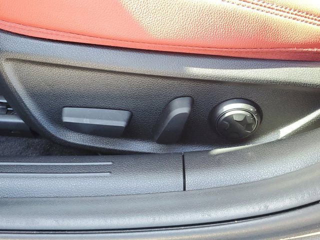 Used 2023 Genesis G70 2.5T Prestige w/ Sport Prestige Package image 17