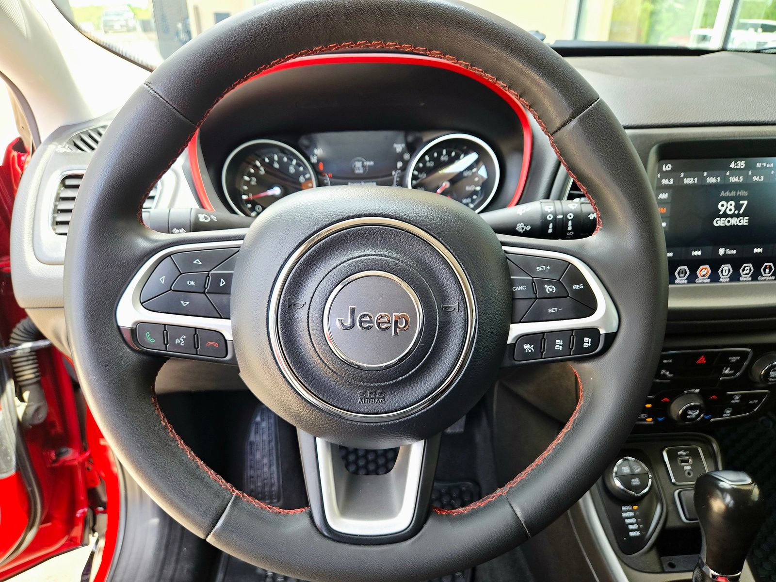 Used 2021 Jeep Compass Trailhawk image 10