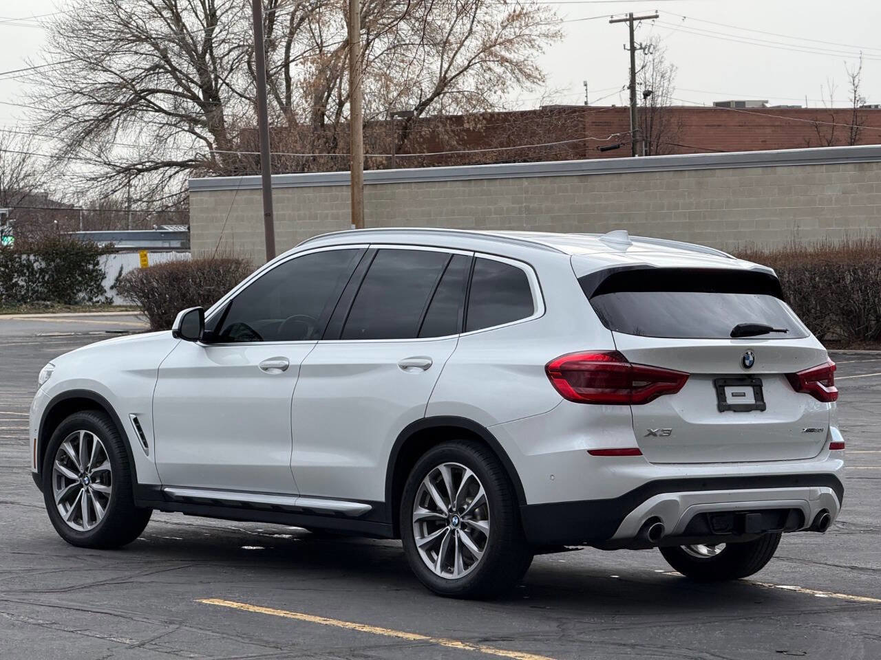 Used 2019 BMW X3 xDrive30i w/ Executive Package AWD/4WD image 7