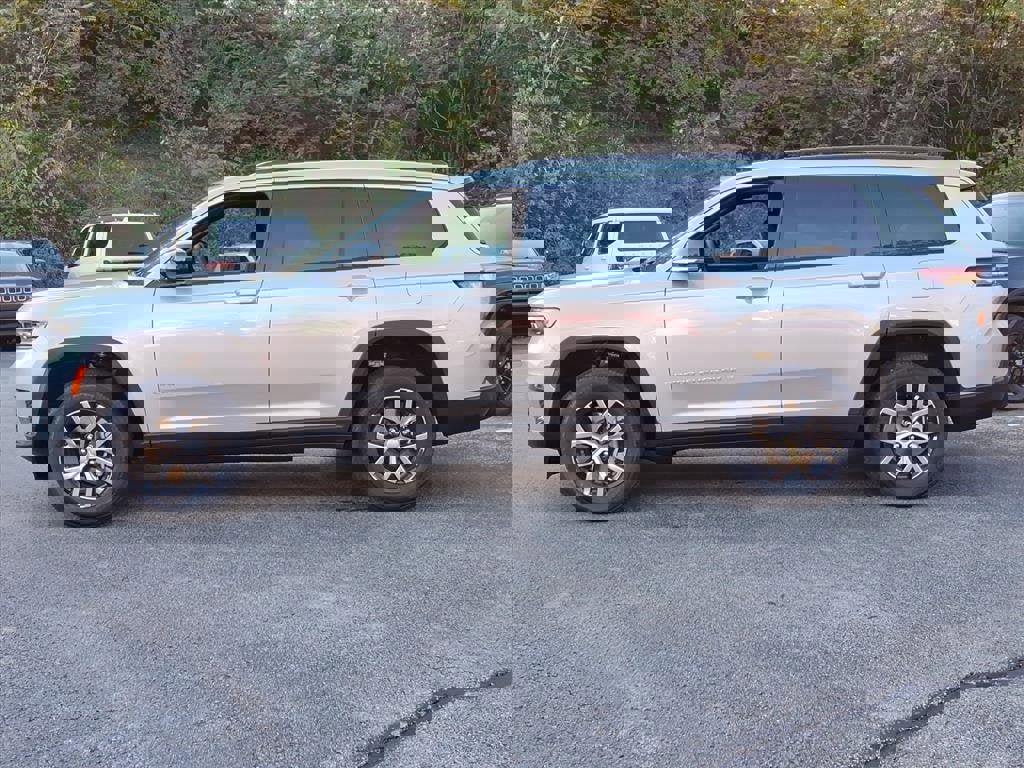 New 2025 Jeep Grand Cherokee L Limited video 2